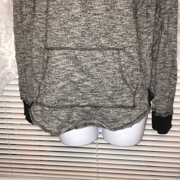 SO 1/4 Zip Turtleneck Performance Shirt - Picture 4 of 8